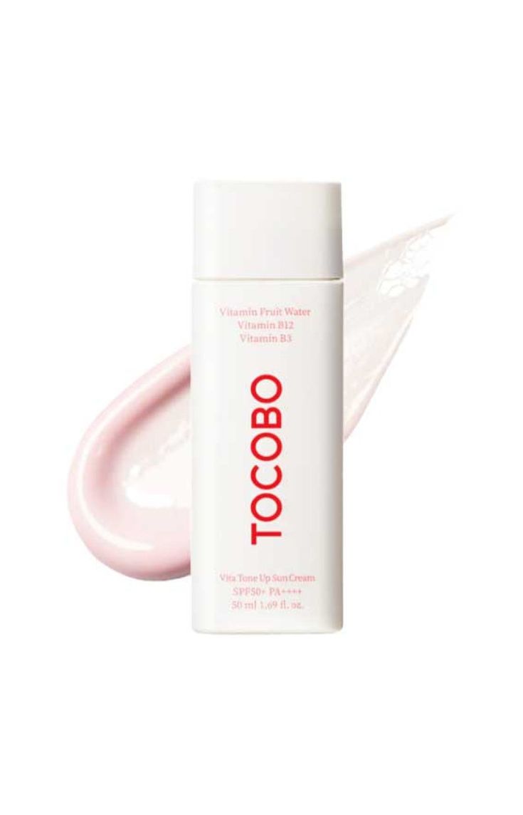 TOCOBO Vita Tone Up Sun Cream SPF50+ - textura rosada fondo blanco