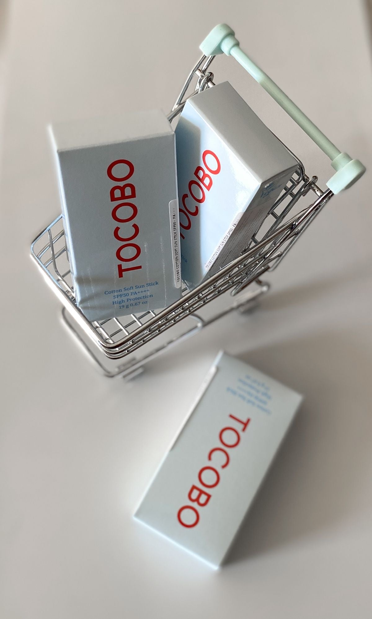 TOCOBO Cotton Soft Sun Stick SPF50+ PA++++ - presentación producto