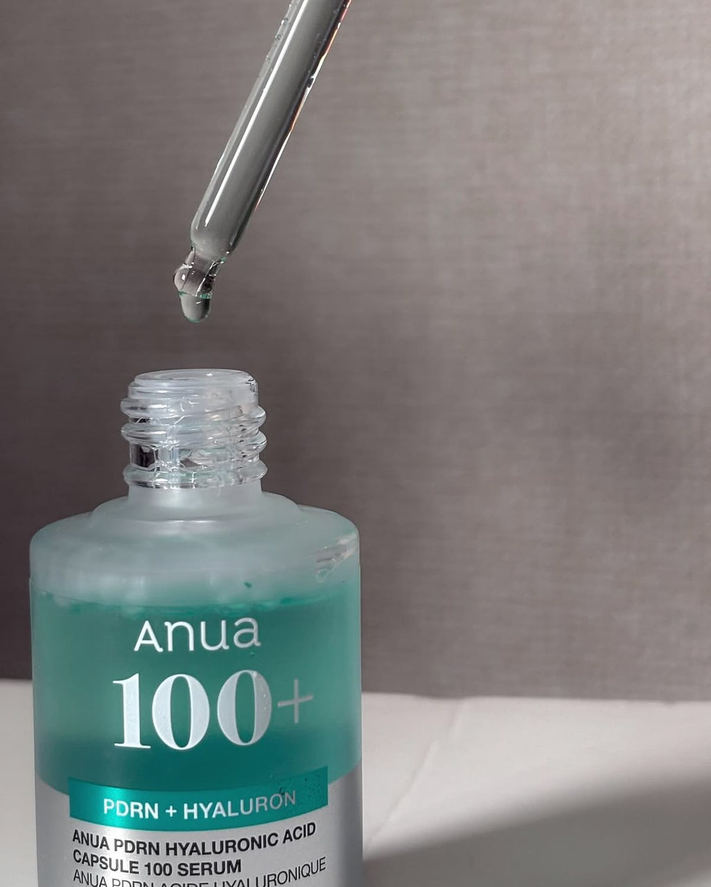 Anua PDRN Hyaluronic Acid Capsule 100+ Serum - textura del suero