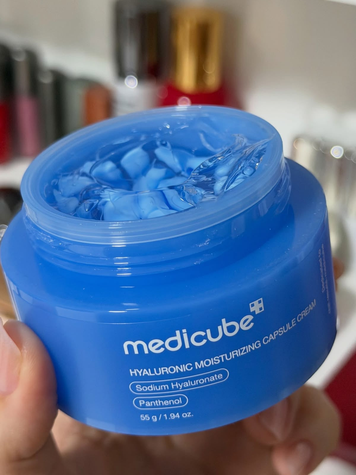 Medicube Hyaluronic Moisturizing Capsule Cream