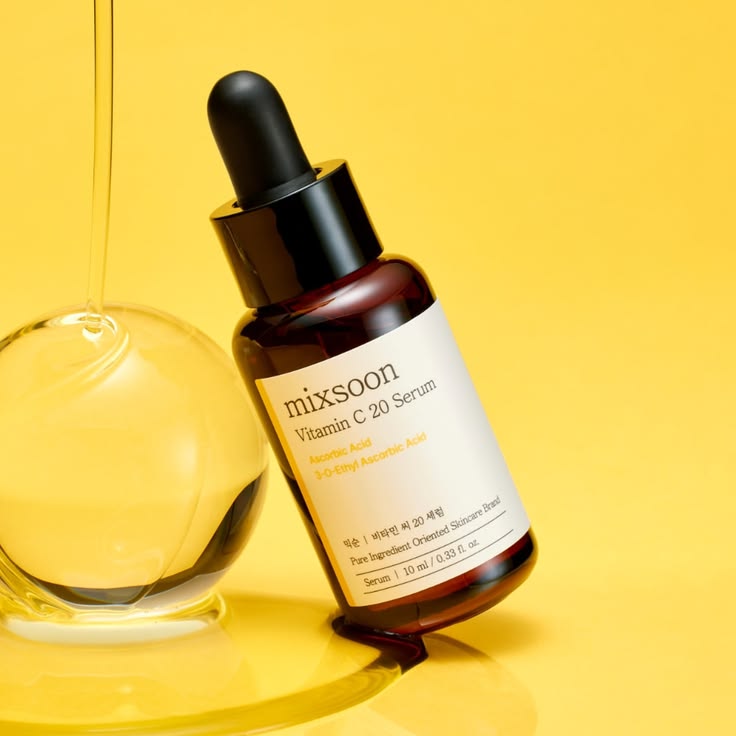 Mixsoon Vitamin C 20 Serum - frasco fondo amarillo editorial